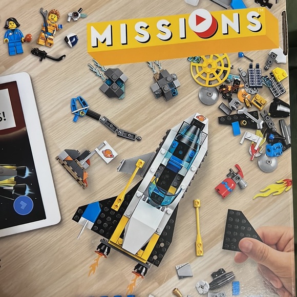 NWT Lego City Missions # 60354 Mars Space Craft New in Box Sealed - Picture 4 of 7